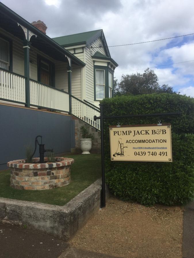 Pump Jack B&B スコッツデール エクステリア 写真